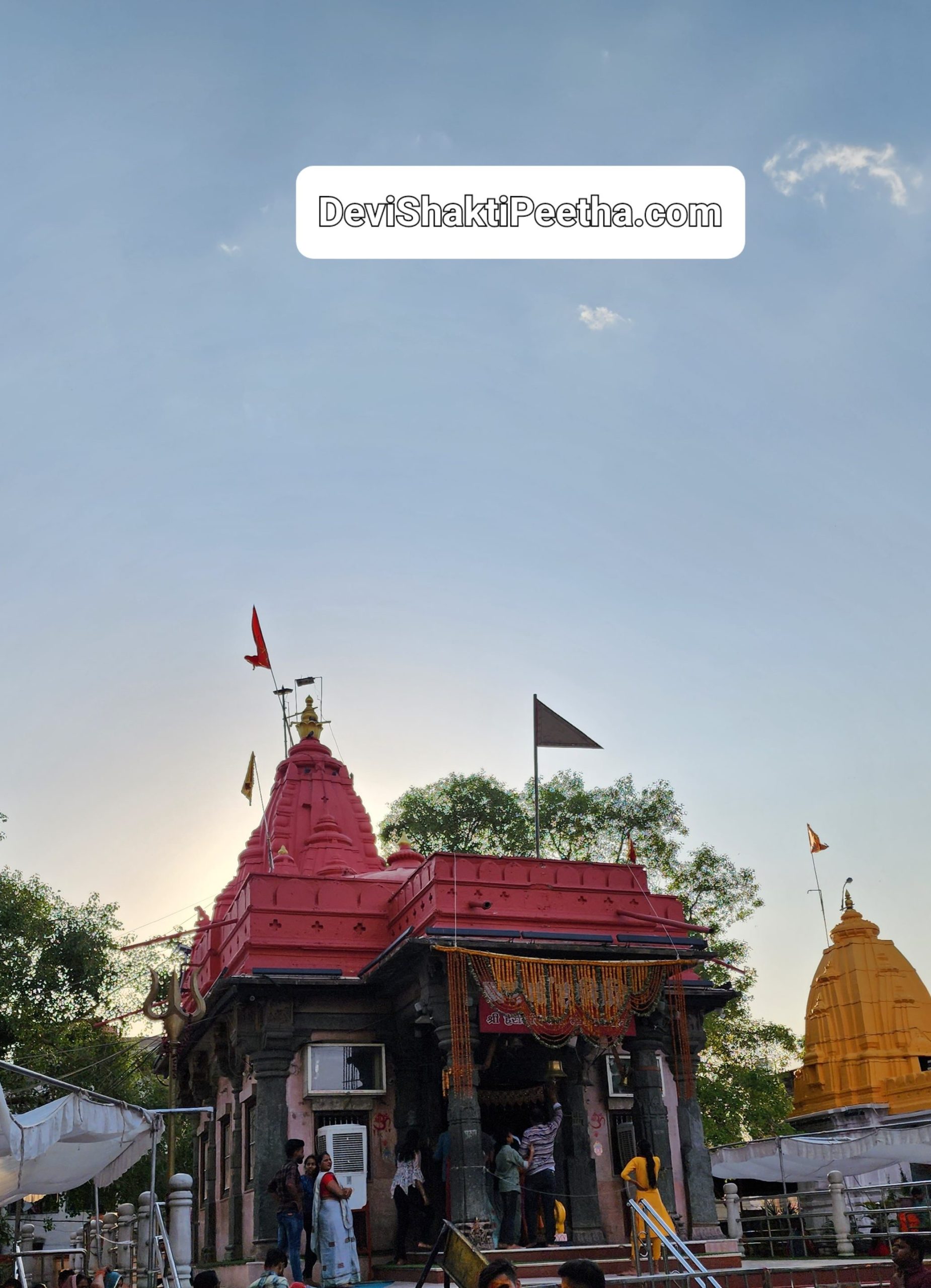 Maa Harsiddhi Temple, Ujjain, Madhya Pradesh. Pic taken by DeviShaktiPeetha.com