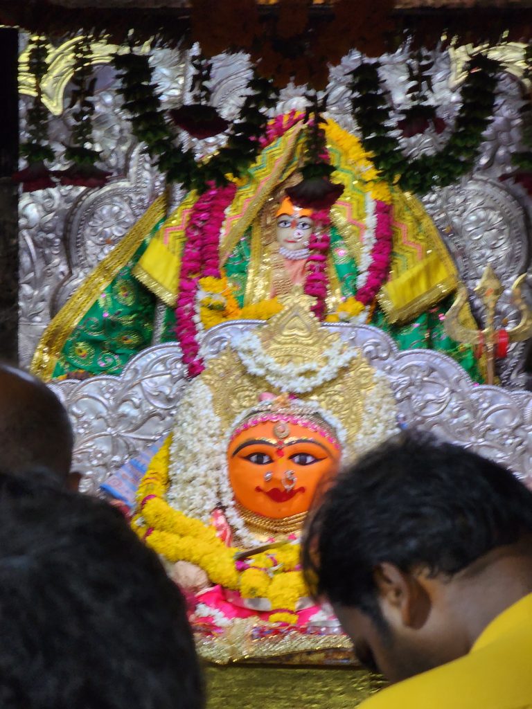 A zoomed in picture of Maa Harsiddhi. Pic taken by DeviShaktiPeetha.com